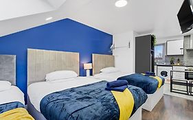 Cosy Apartments - City Living Made Elegant -