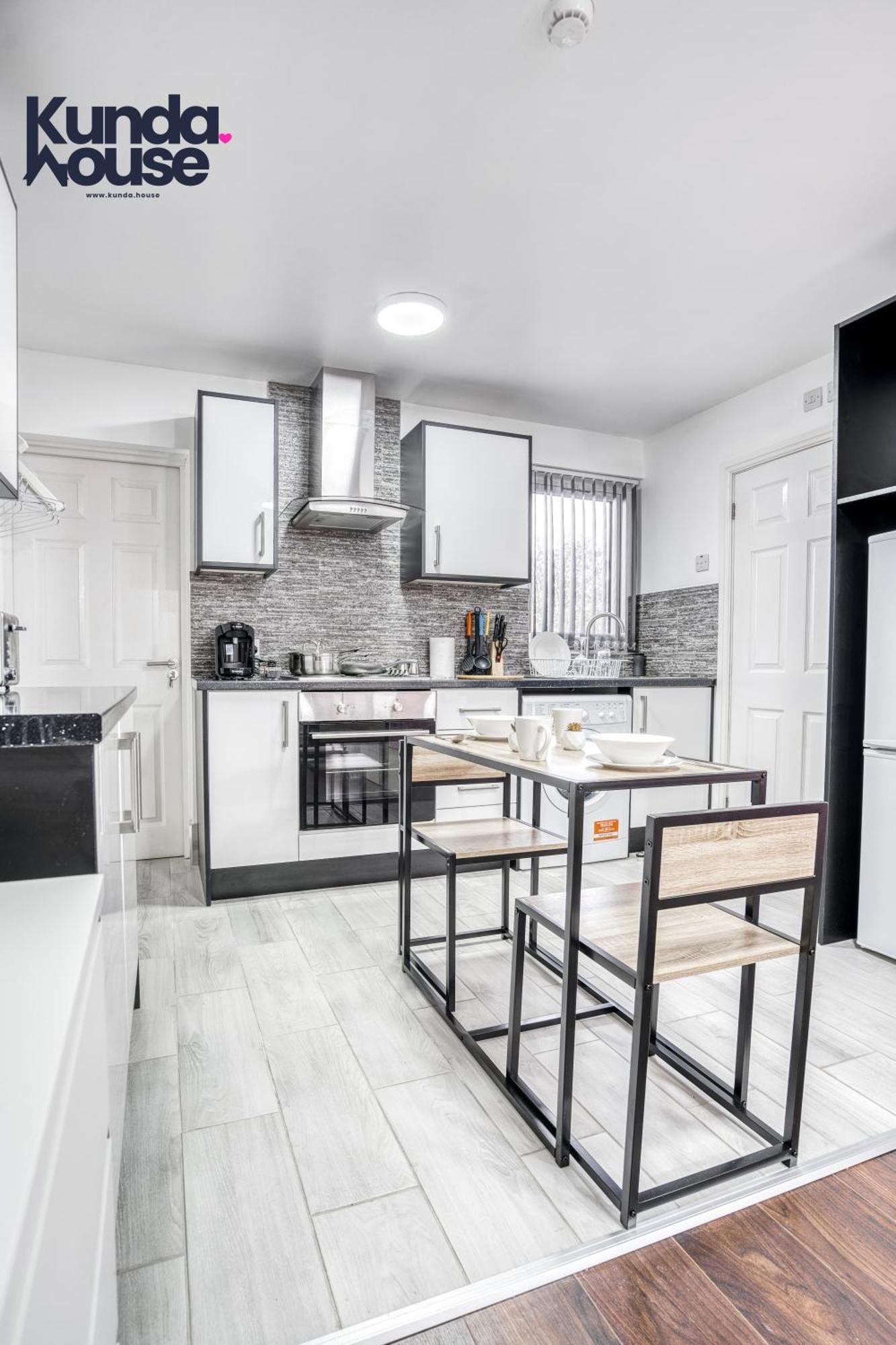 Cosy Apartments - City Living Made Elegant - Birmingham Exterior photo